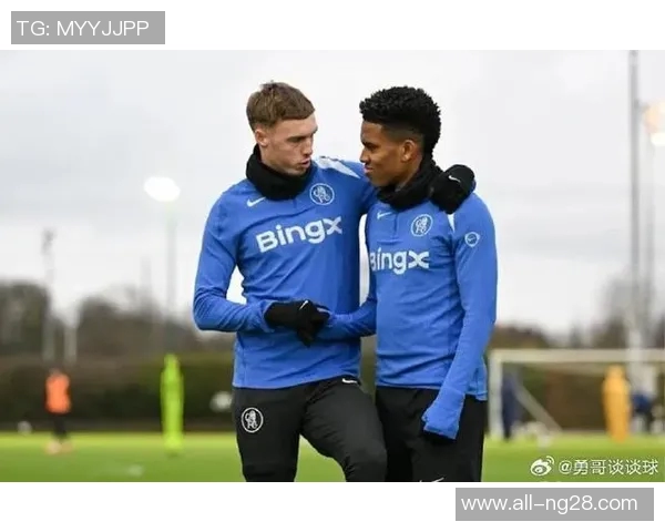 埃斯特旺谈球队战术与语言学习的重要性助力融入新环境