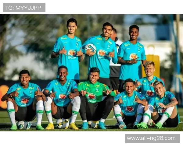 罗塞尼尔赛后兴奋打断佩德罗采访两人对视笑声不断